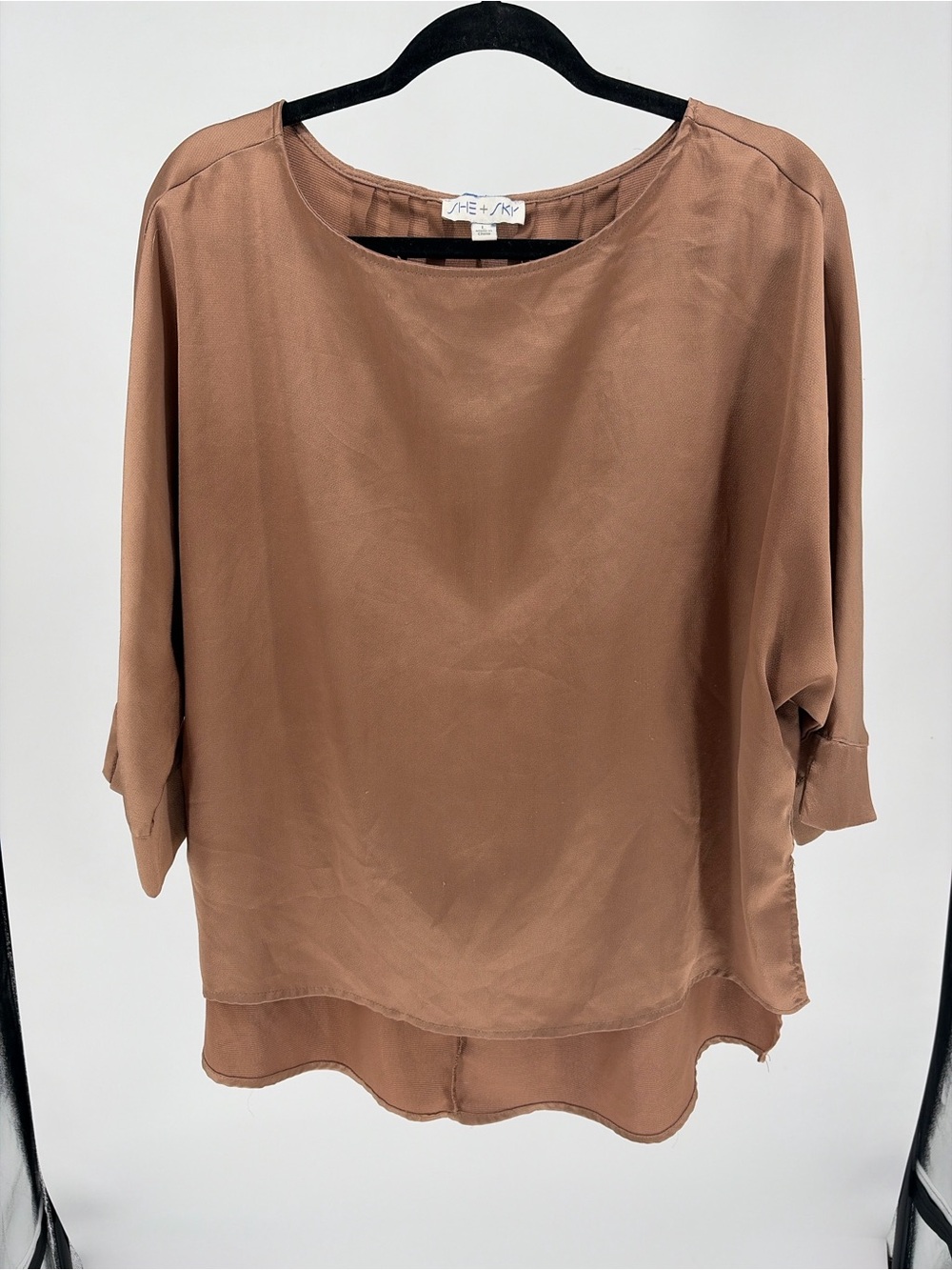She + Sky Brown Scoop Neck Tunic Top